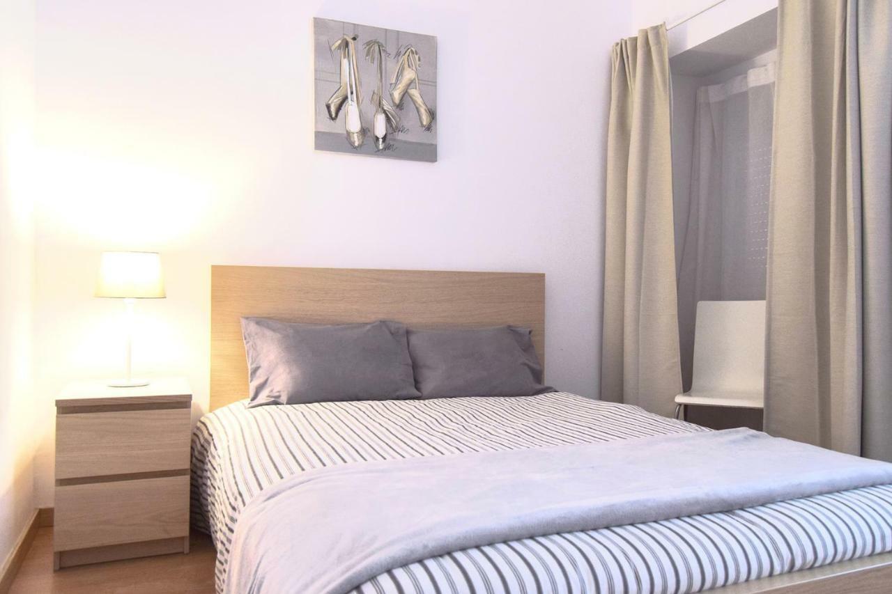 Appartamento Family House Lisbona Esterno foto
